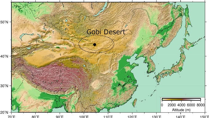 Una panoramica topografica del clima del deserto del Gobi, con particolare attenzione alle estati calde e agli inverni freddi.